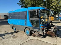Ravo - 2000 - ravo 5002 si - zelfrijdende veegmachine - afbeelding 33 van  40