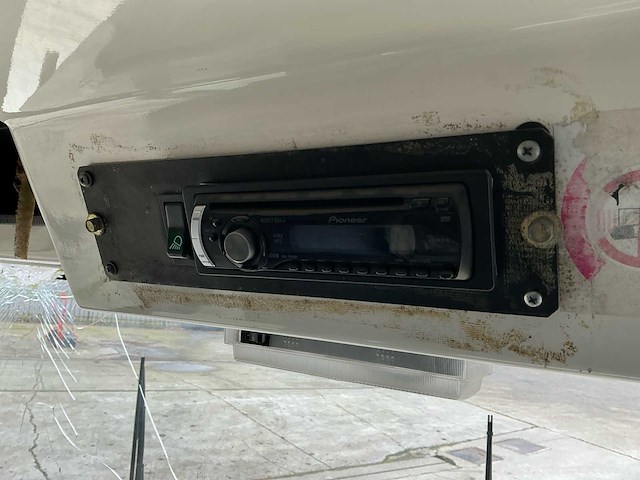 Ravo - 2000 - ravo 5002 si - zelfrijdende veegmachine - afbeelding 20 van  21