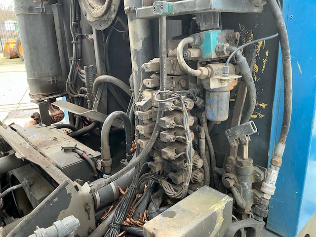 Ravo - 2000 - ravo 5002 si - zelfrijdende veegmachine - afbeelding 15 van  29