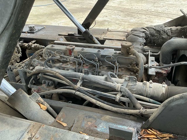 Ravo - 2000 - ravo 5002 si - zelfrijdende veegmachine - afbeelding 11 van  34