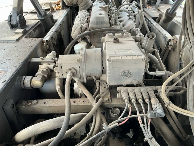 Ravo - 2000 - ravo 5002 si - zelfrijdende veegmachine - afbeelding 8 van  32