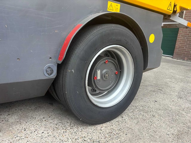 Ravo - 2004 - 560 - veegmachine - afbeelding 20 van  32