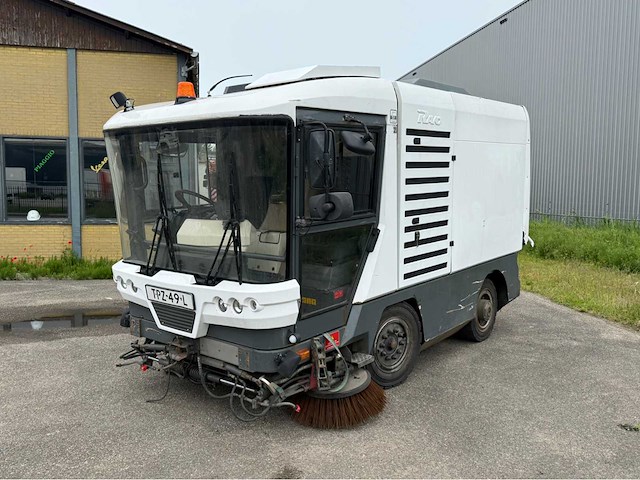 Ravo - 2012 - 530 - straatveegmachine - afbeelding 1 van  30