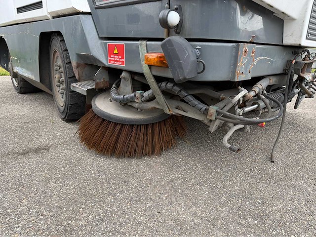 Ravo - 2012 - 530 - straatveegmachine - afbeelding 26 van  30