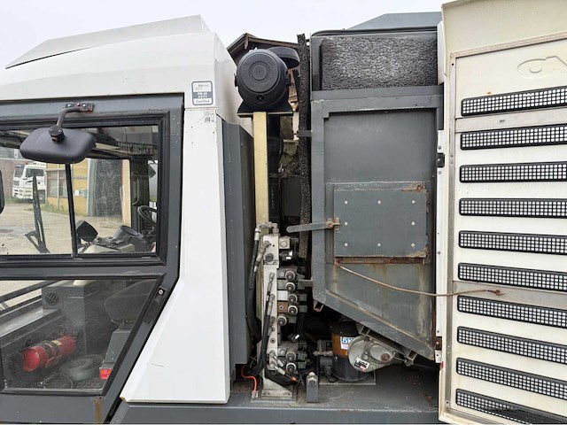 Ravo - 2012 - 530 - straatveegmachine - afbeelding 28 van  30