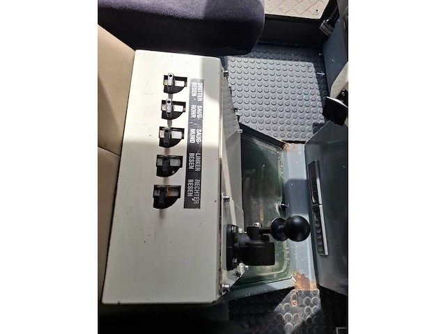 Ravo - 2013 - 560 - straatveegmachine - afbeelding 20 van  45