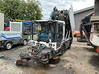 Ravo 340 veegwagen - afbeelding 1 van  27