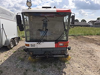 Ravo 5002 slh zelfrijdende veegmachine - afbeelding 5 van  9