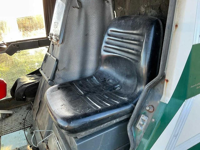 Ravo 5002 st straatveegmachine - afbeelding 27 van  39