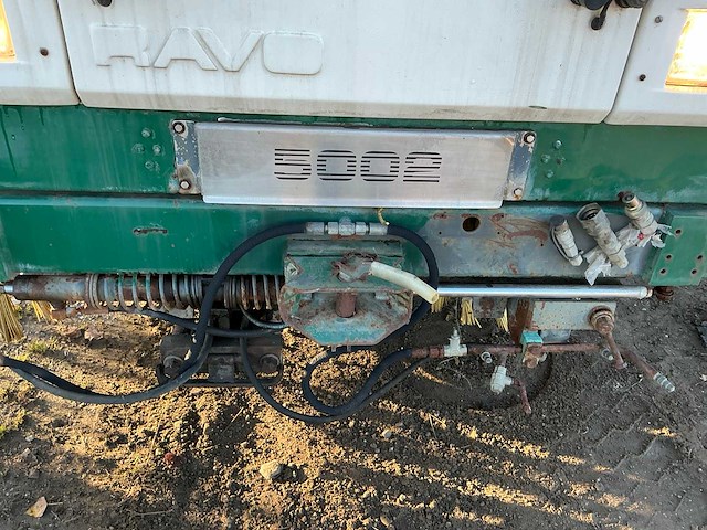 Ravo 5002 st straatveegmachine - afbeelding 39 van  39