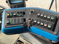 Ravo 5002 zelfrijdende veegmachine - afbeelding 4 van  16