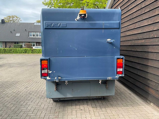 Ravo 5002 zelfrijdende veegmachine - afbeelding 13 van  16