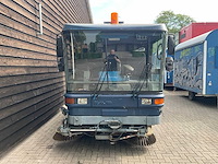 Ravo 5002 zelfrijdende veegmachine - afbeelding 14 van  16