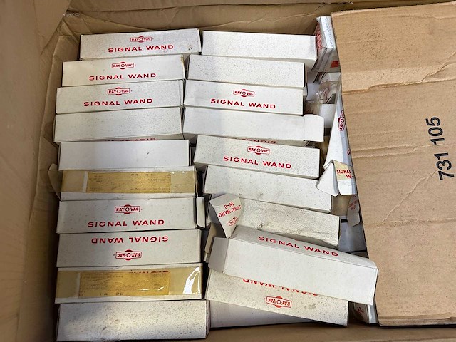 Ray-o-vac - signal wand - afbeelding 3 van  4