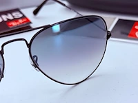 Rayban zonnebril aviator large metal black gradient blue - afbeelding 4 van  8