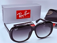 Rayban zonnebril jackie ohh ii black gradient grey