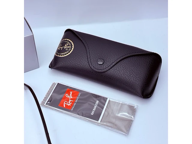 Rayban zonnebril jackie ohh ii black gradient grey - afbeelding 6 van  7