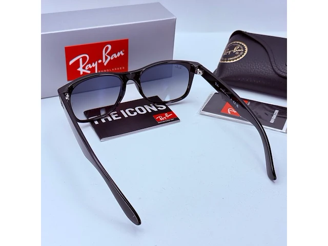 Rayban zonnebril new wayfarer black gradient blue - afbeelding 6 van  8