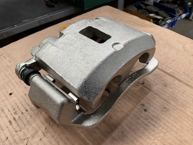 Raybestos brake caliper - afbeelding 2 van  5