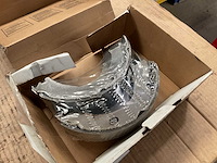 Raybestos set brake shoes - afbeelding 1 van  3