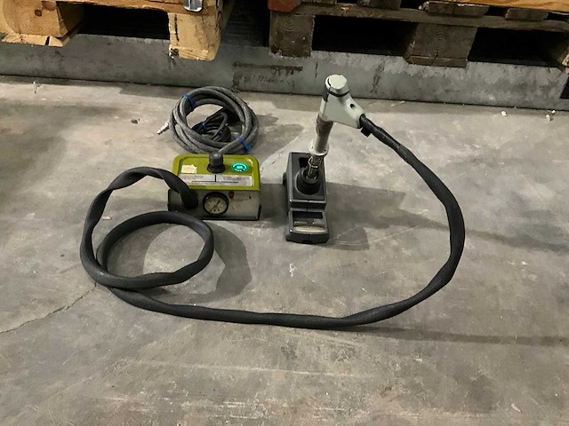 Raychem heeteluchtsoldeer - afbeelding 2 van  4