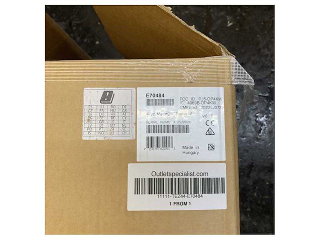 Raymarine magnum 4kw radar pedestal with vcm100 - e70484 - afbeelding 1 van  5