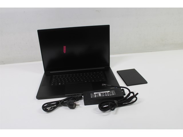 Razer blade17 gaming laptop intel core i711800h 16gb 1tb qwerty zwart - afbeelding 3 van  4