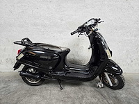 Razzo - snorscooter - lucca - 4t 25km uitvoering dbd81d - afbeelding 2 van  8