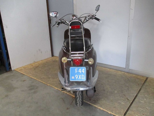 Razzo - snorscooter - lugano retro - scooter - afbeelding 10 van  11