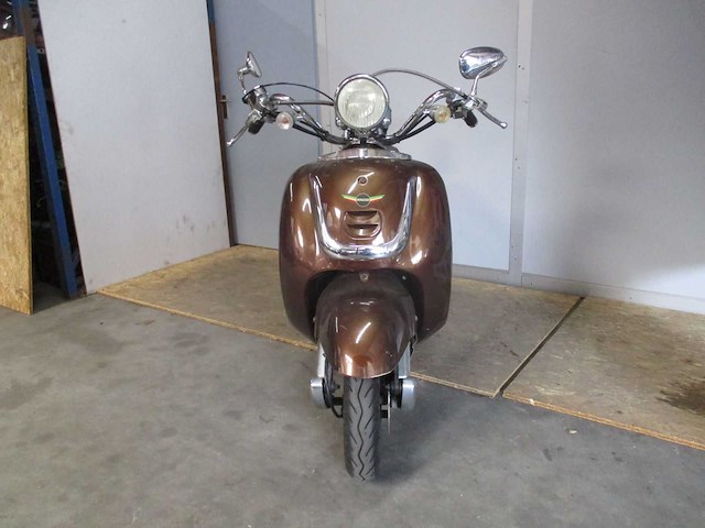 Razzo - snorscooter - lugano retro - scooter - afbeelding 4 van  10