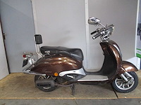 Razzo - snorscooter - lugano retro - scooter - afbeelding 7 van  10