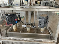 Rb6000 capsuleermachine met krimp en spoelmachine - afbeelding 2 van  24
