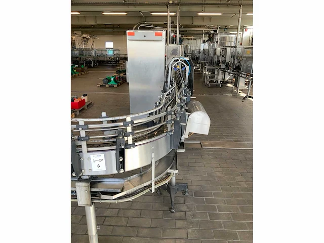 Rb6000 capsuleermachine met krimp en spoelmachine - afbeelding 20 van  24
