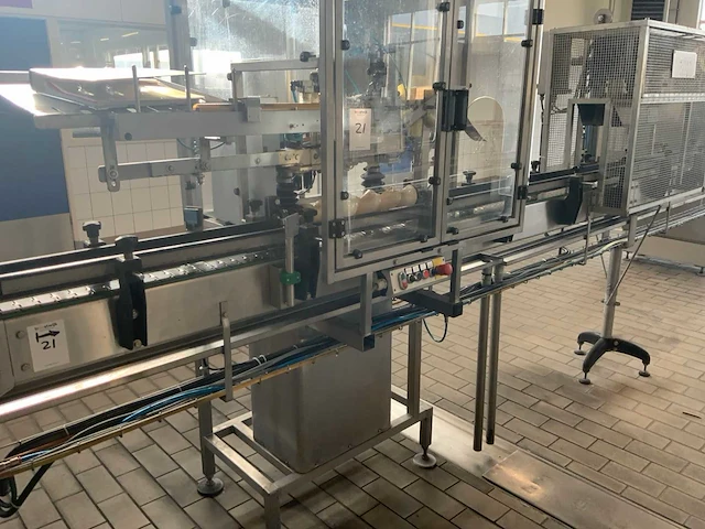 Rb6000 capsuleermachine met krimp en spoelmachine - afbeelding 12 van  31