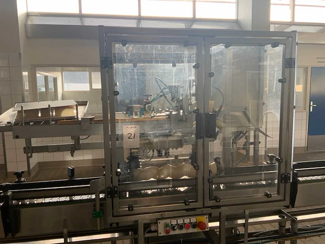 Rb6000 capsuleermachine met krimp en spoelmachine - afbeelding 3 van  31
