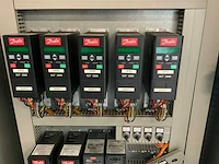 Rb6000 capsuleermachine met krimp en spoelmachine - afbeelding 15 van  24