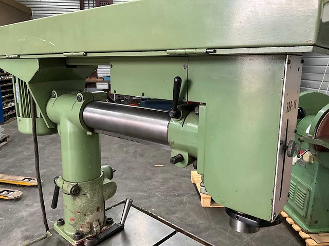 Rbr-16 radiaalboormachine - afbeelding 2 van  14