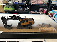 Rc-speelgoedgraafmachine met 11 kanalen - afbeelding 1 van  5