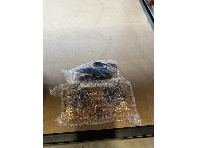 Rc-speelgoedgraafmachine met 11 kanalen - afbeelding 4 van  5