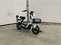 Rccar industry - rc-g1.5 - elektrische scooter - afbeelding 10 van  17