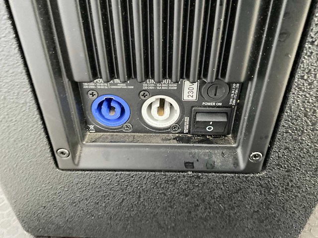 Rcf nx 32 actieve monitor (2x) - afbeelding 5 van  7