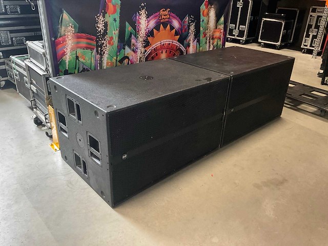 Rcf sub 9007-as dubbel 21 subwoofer (2x) - afbeelding 3 van  8