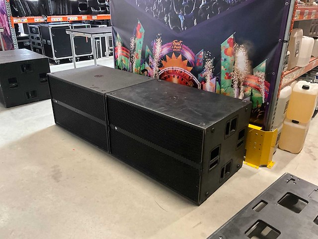 Rcf sub 9007-as dubbel 21 subwoofer (2x) - afbeelding 2 van  9
