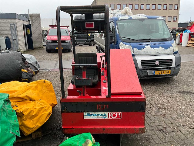 Rcm r.900.ssa zelfrijdende veegmachine - afbeelding 7 van  14