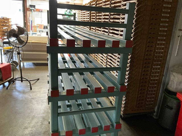 Rea kunststof stelling mobiel - afbeelding 4 van  4