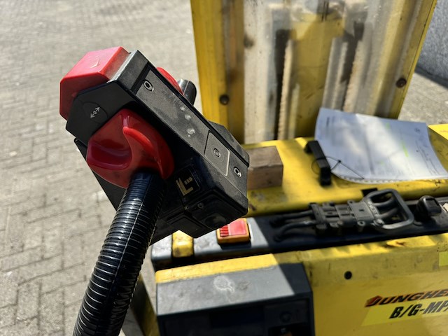 Reach pallettruck, jungheinrich, ejc125, geel, elektrisch - afbeelding 7 van  9