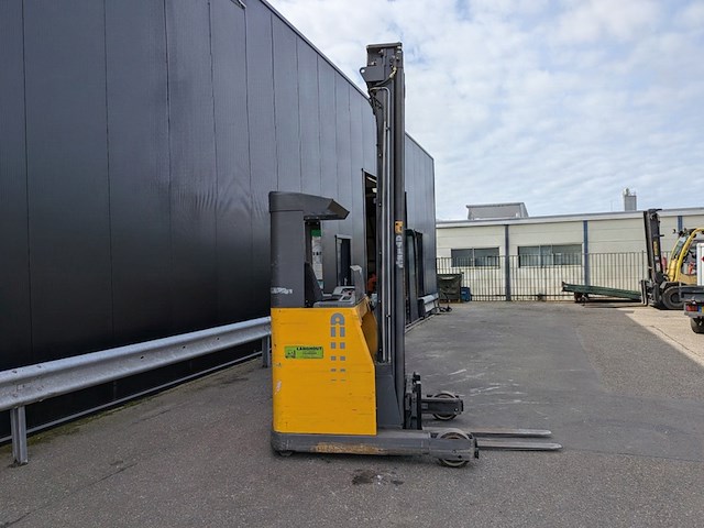 Reachtruck atlet, uns141dtfvre85, bouwjaar 2001 - afbeelding 16 van  22