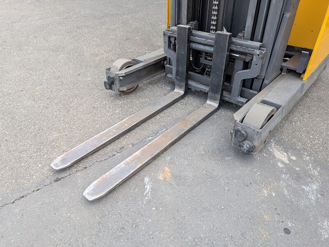 Reachtruck atlet, uns141dtfvre85, bouwjaar 2001 - afbeelding 22 van  22