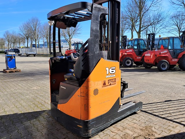 Reachtruck, doosan, br16jw-7, oranje, 2015 - afbeelding 22 van  24