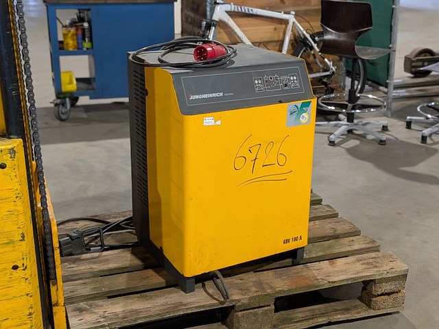 Reachtruck, jungheinrich, etv 214, incl. acculader - afbeelding 13 van  21